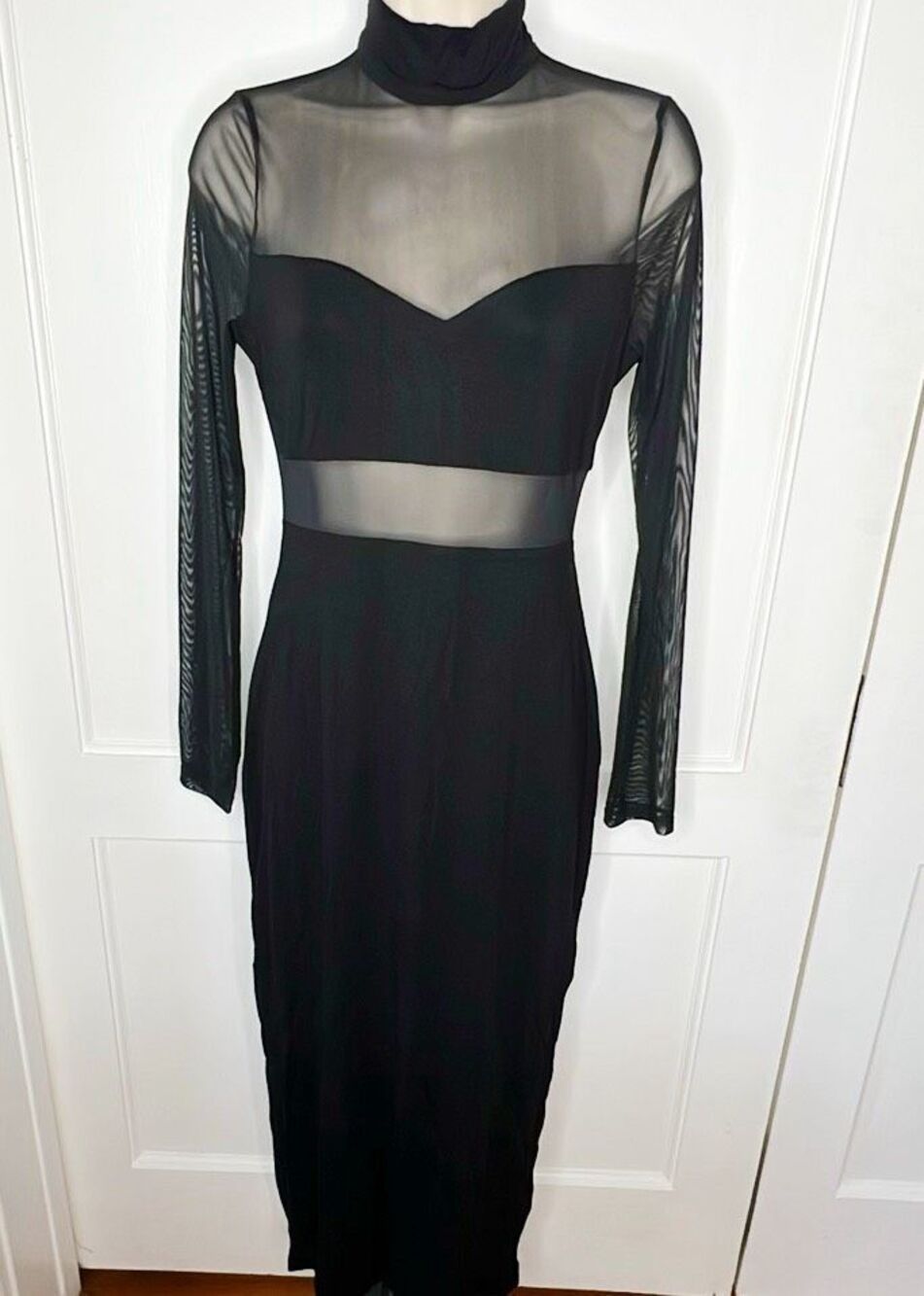 Petal & Pup Farrow Long Sleeve Midi Dress Size Medium